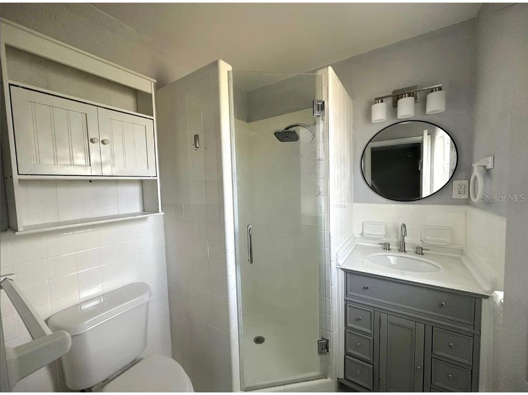 2275 Hawthorne Street Sarasota FL 34239 A4671438 image36