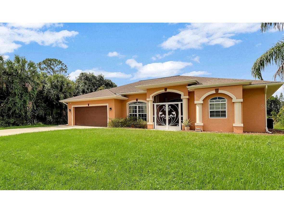 2275 Homestead Circle North Port FL 34286 A4684770 image1