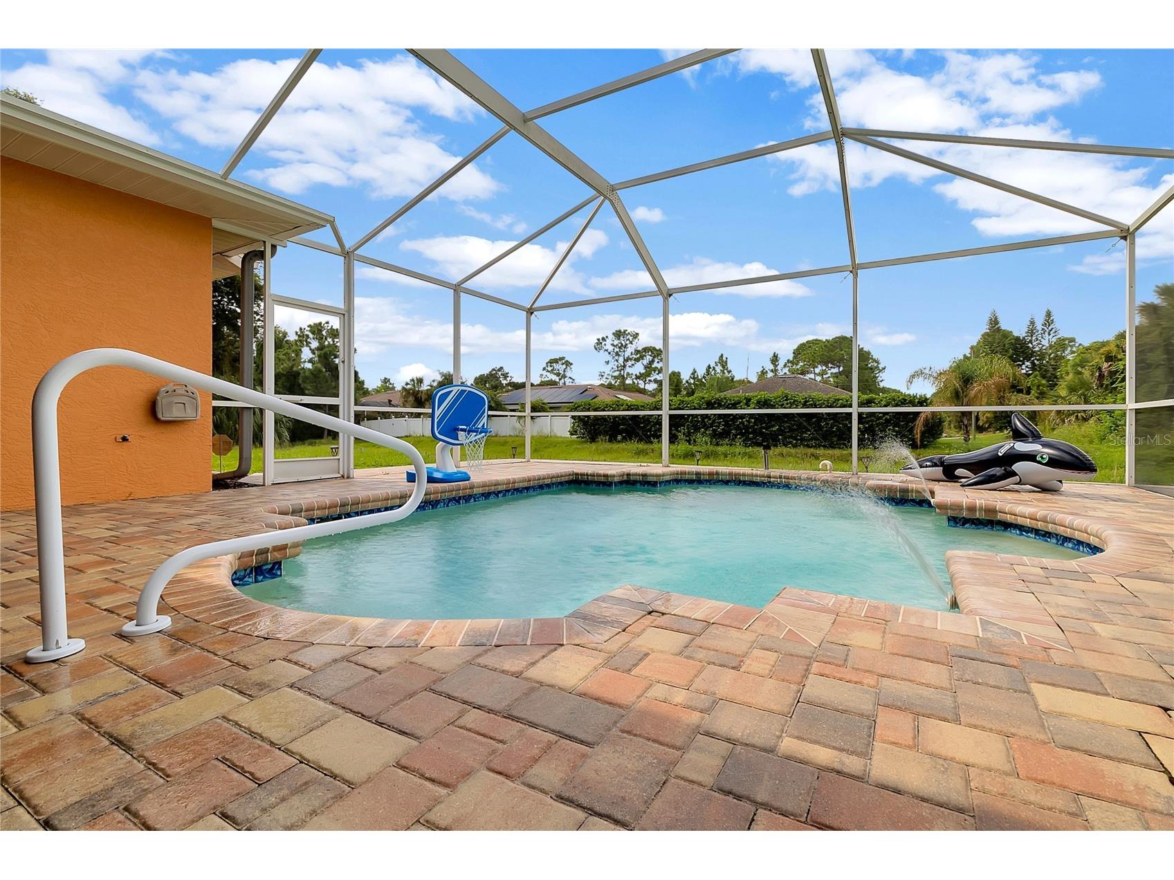 2275 Homestead Circle North Port FL 34286 A4684770 image7