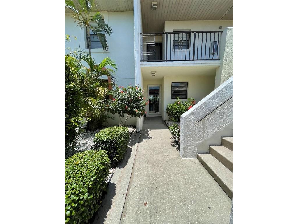 2275 S Mccall Rd #101 Englewood FL 34224 C7462722 image1