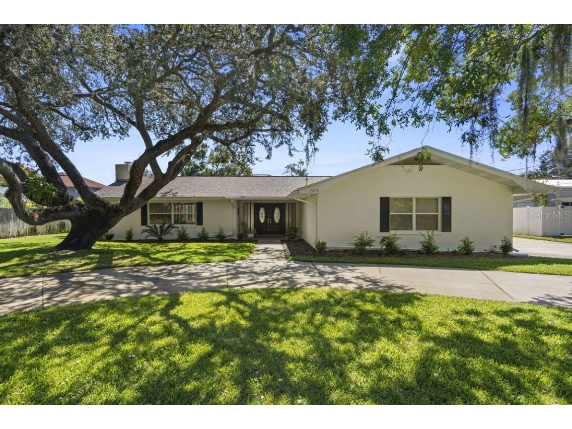 2275 Twin Lane Drive Dunedin FL 34698 TB8437755 image1