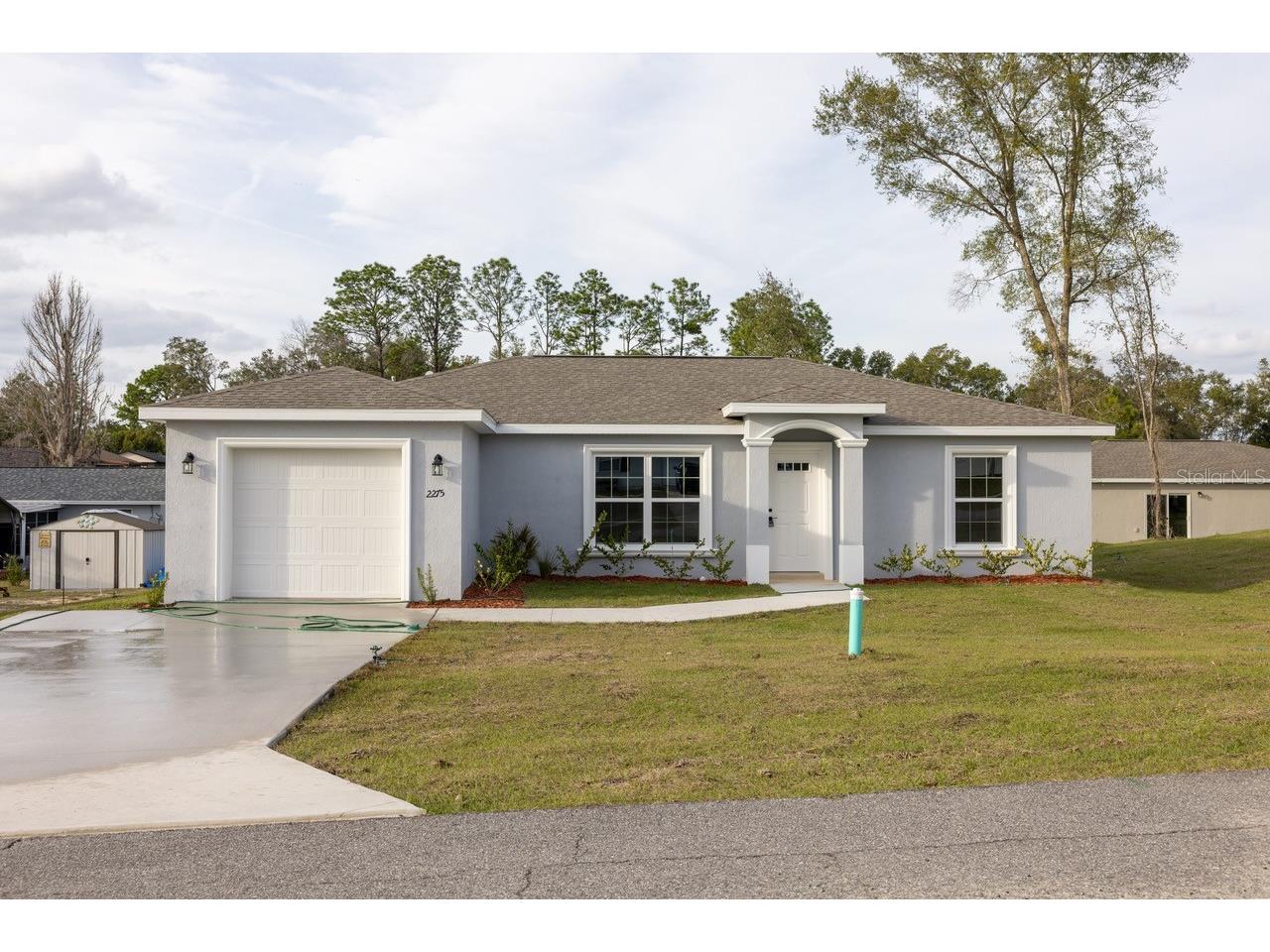 2275 W Eric Drive Citrus Springs FL 34434 G5105685 image1