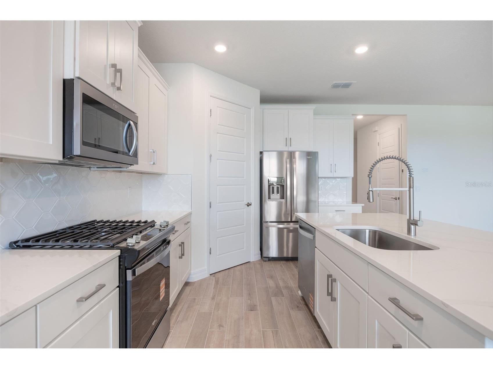 2277 Hamden Way Mount Dora FL 32757 O6400180 image12