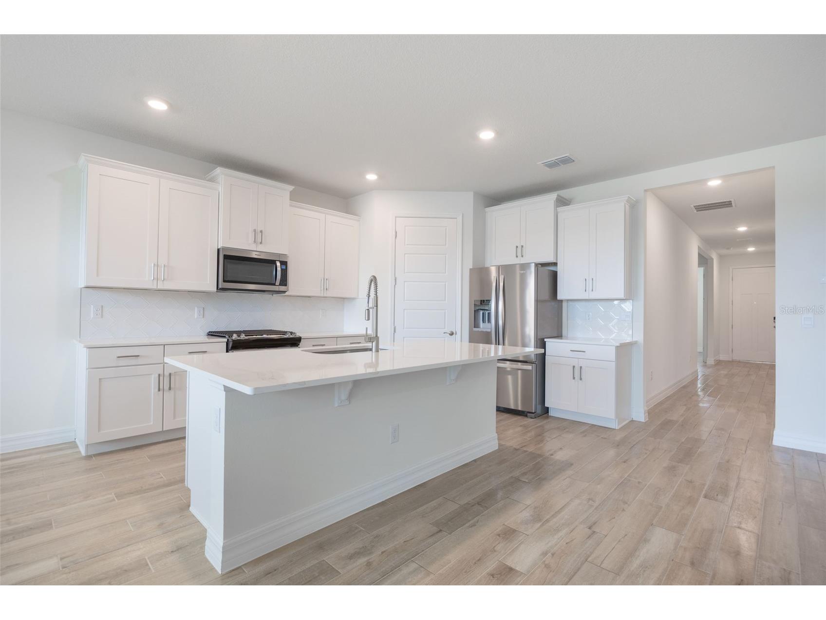 2277 Hamden Way Mount Dora FL 32757 O6400180 image14