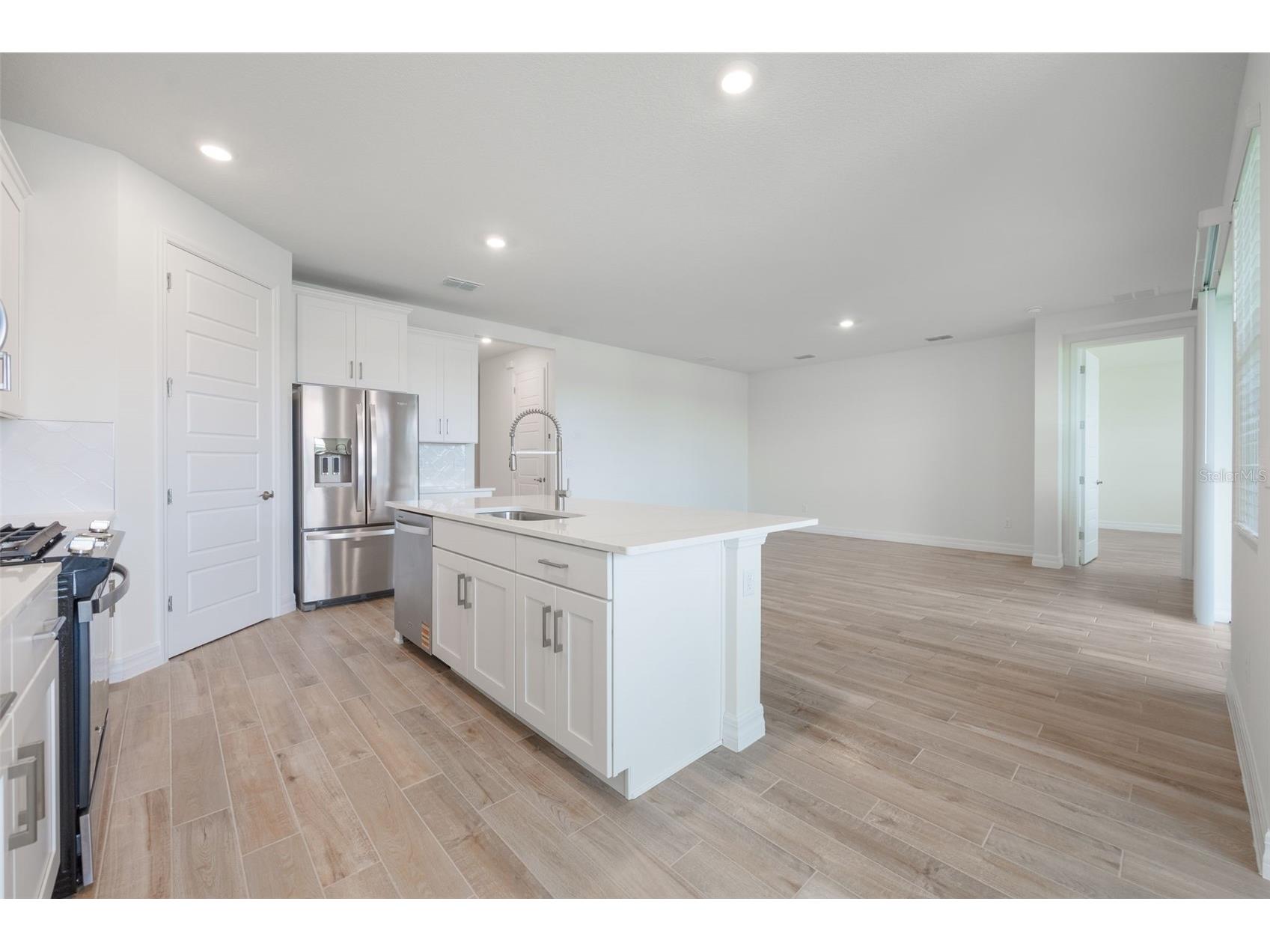 2277 Hamden Way Mount Dora FL 32757 O6400180 image16
