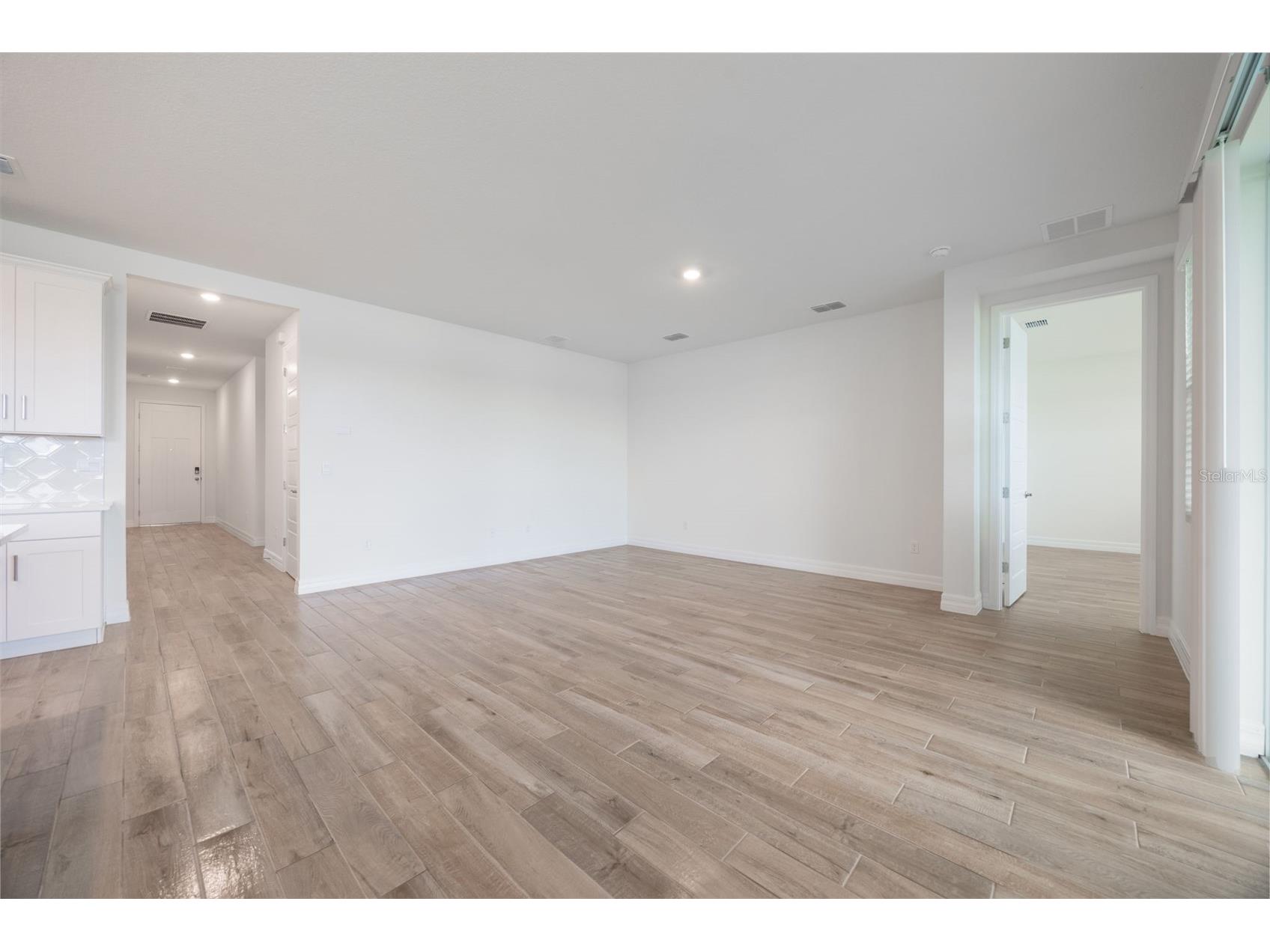 2277 Hamden Way Mount Dora FL 32757 O6400180 image21