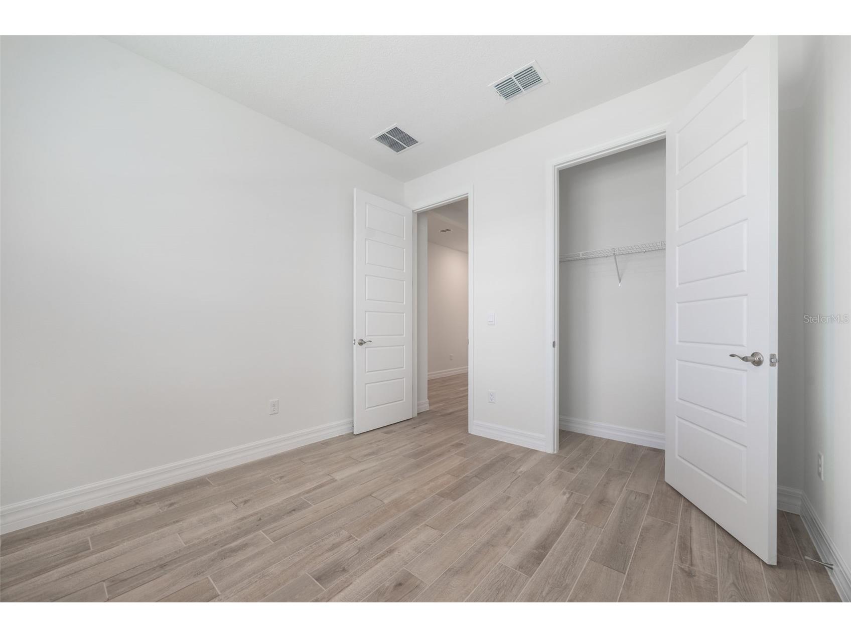2277 Hamden Way Mount Dora FL 32757 O6400180 image3
