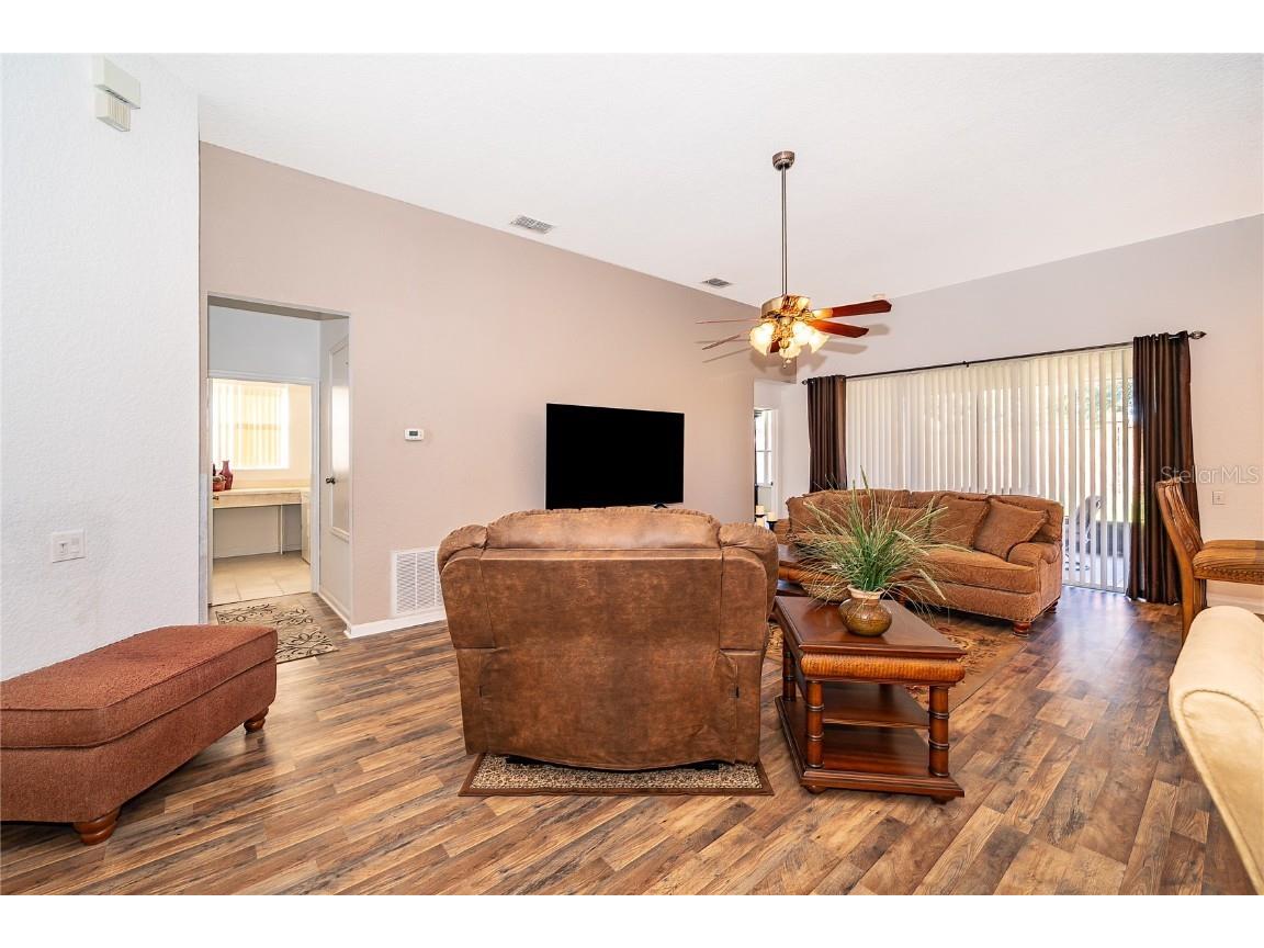 2278 Meadow Oak Circle Kissimmee FL 34746 O6360382 image11