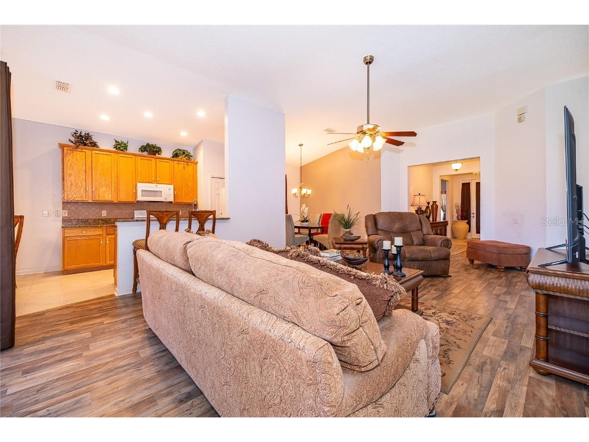 2278 Meadow Oak Circle Kissimmee FL 34746 O6360382 image15