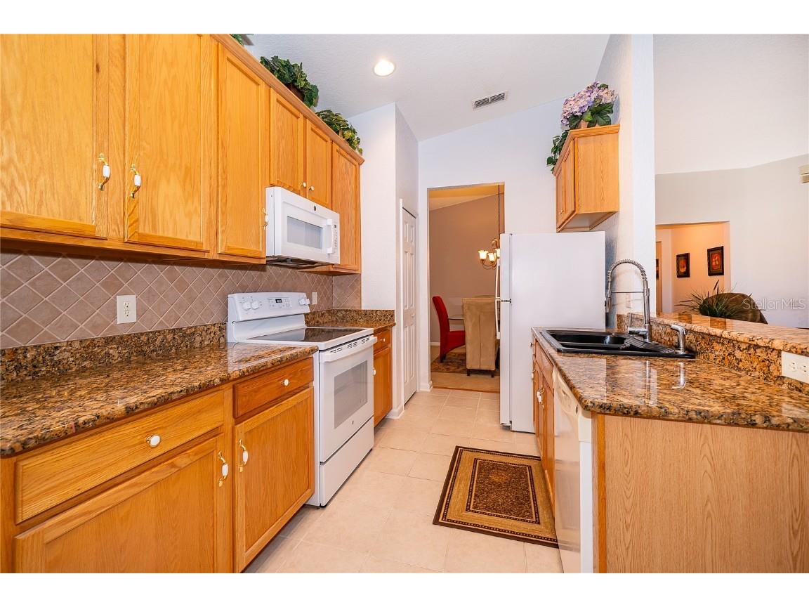 2278 Meadow Oak Circle Kissimmee FL 34746 O6360382 image18