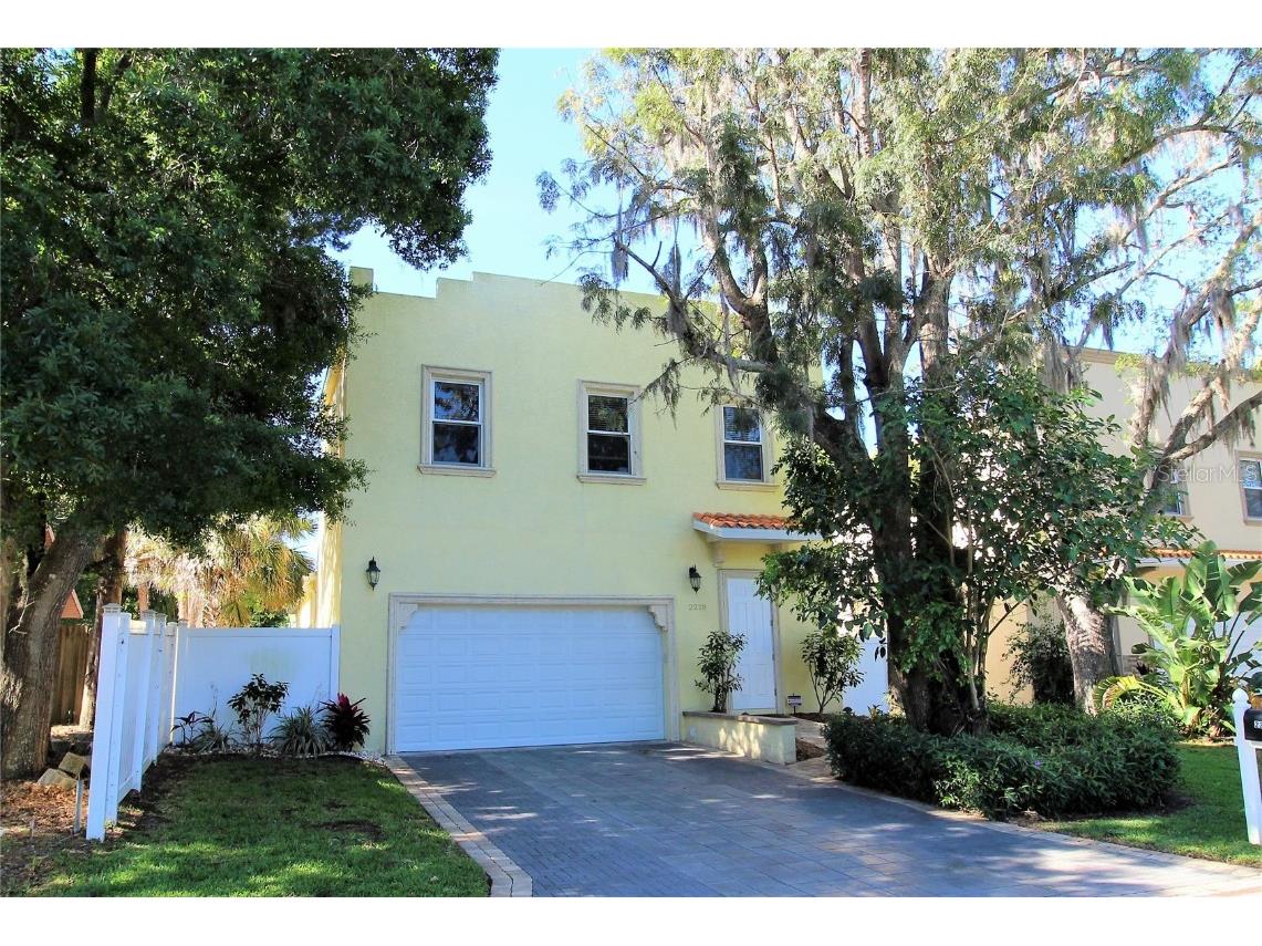 2278 Tami Sola Street Sarasota FL 34237 A4613866 image1