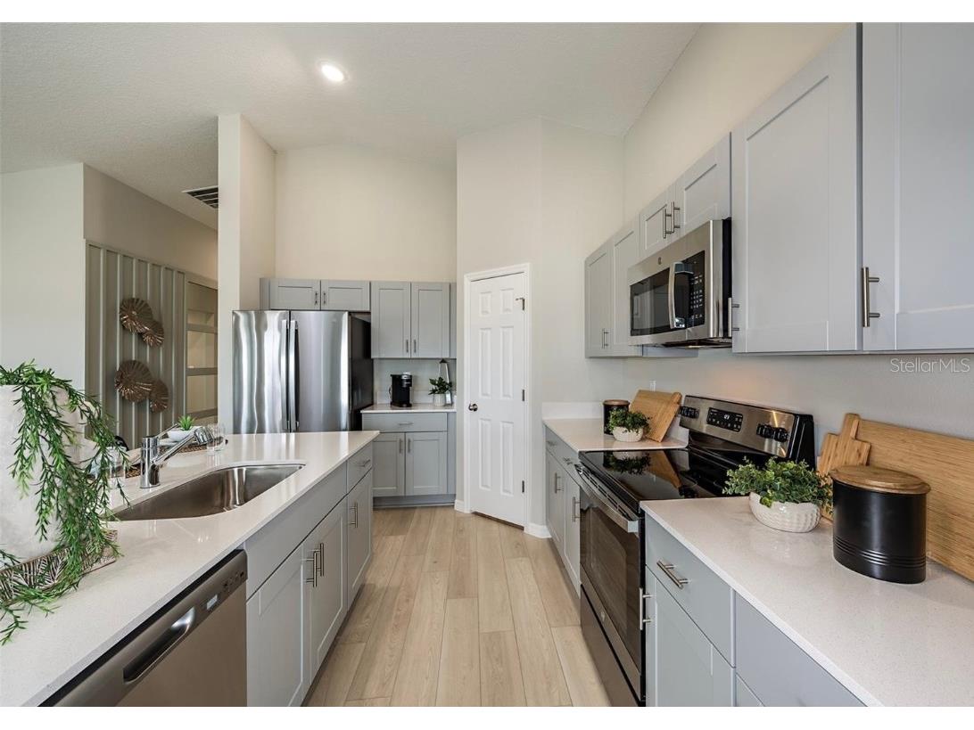 2279 Canyon Oak Drive Davenport FL 33837 O6357214 image2