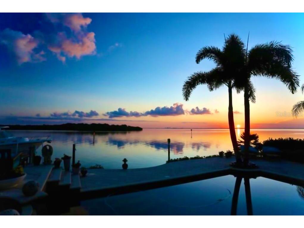 2279 Mermaid Point NE Saint Petersburg FL 33703 - BAYOU GRANDE/TAMPA BAY TB8394418 image3