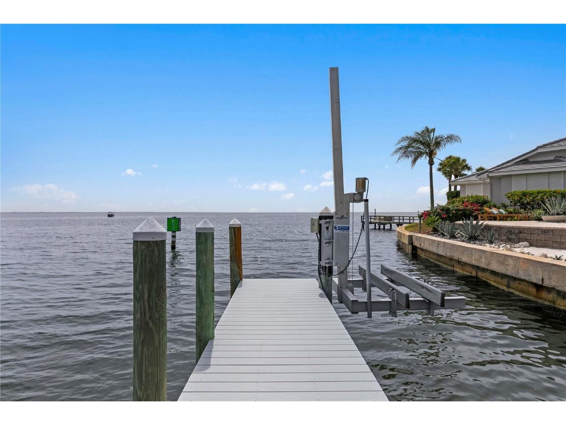 2279 Mermaid Point NE Saint Petersburg FL 33703 - BAYOU GRANDE/TAMPA BAY TB8394418 image63