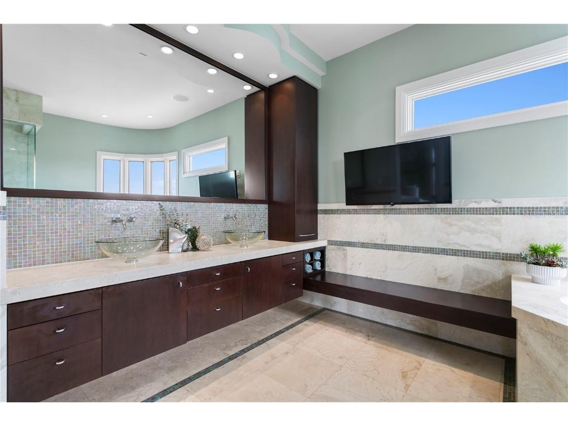 2279 Mermaid Point NE Saint Petersburg FL 33703 - BAYOU GRANDE/TAMPA BAY TB8394418 image75