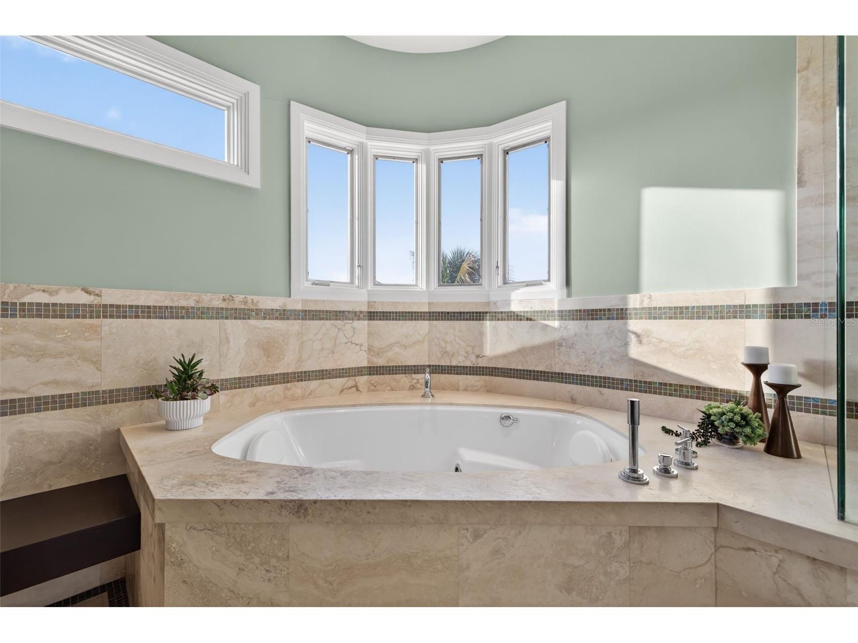 2279 Mermaid Point NE Saint Petersburg FL 33703 - TAMPA BAY TB8486453 image43