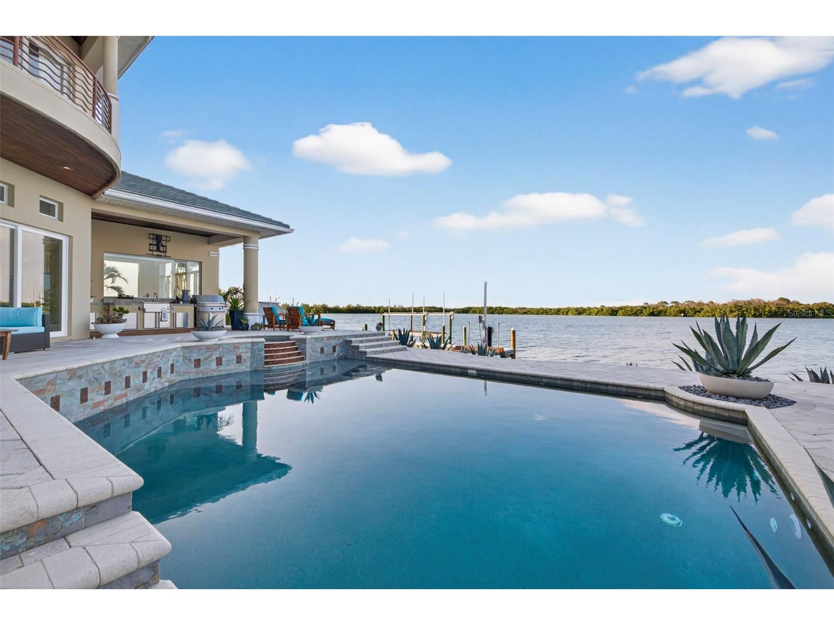 2279 Mermaid Point NE Saint Petersburg FL 33703 - TAMPA BAY TB8486453 image50