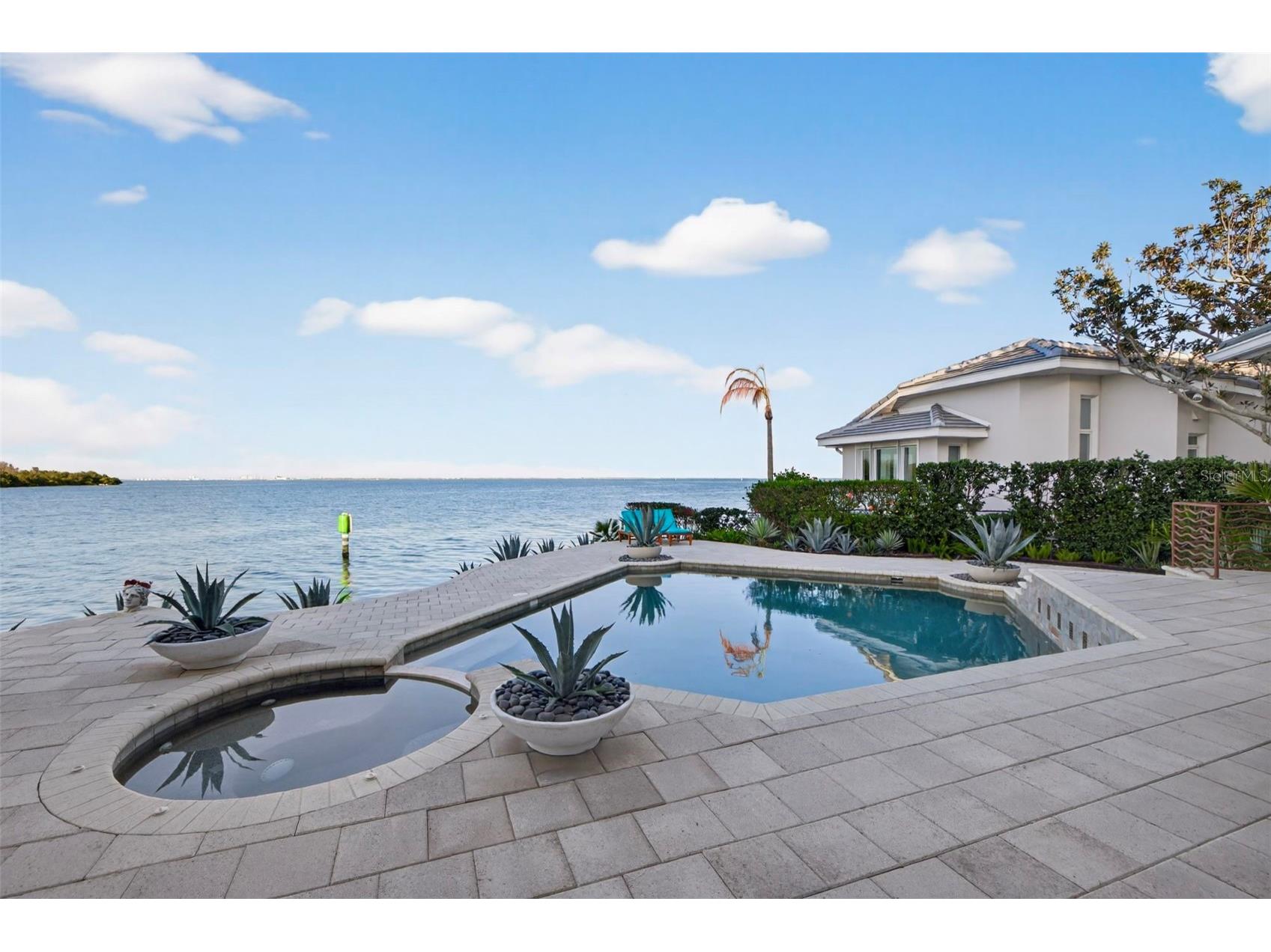 2279 Mermaid Point NE Saint Petersburg FL 33703 - TAMPA BAY TB8486453 image57