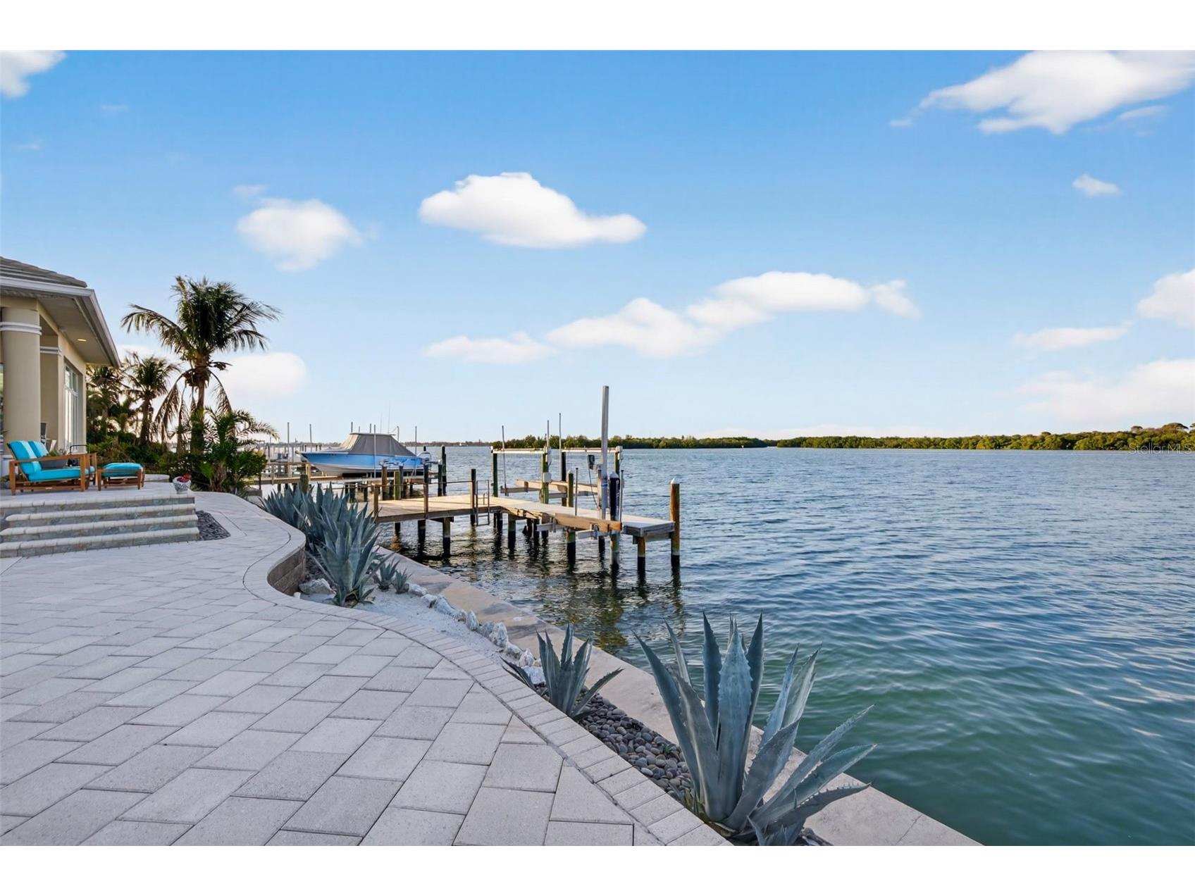 2279 Mermaid Point NE Saint Petersburg FL 33703 - TAMPA BAY TB8486453 image58