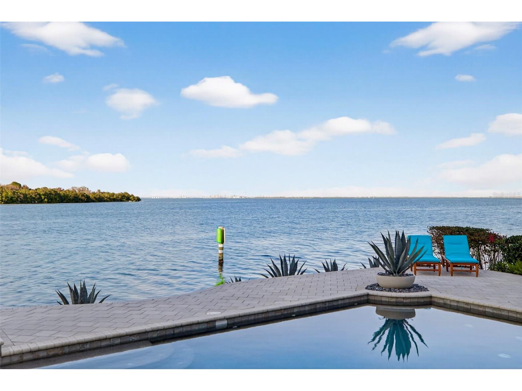 2279 Mermaid Point NE Saint Petersburg FL 33703 - TAMPA BAY TB8486453 image59