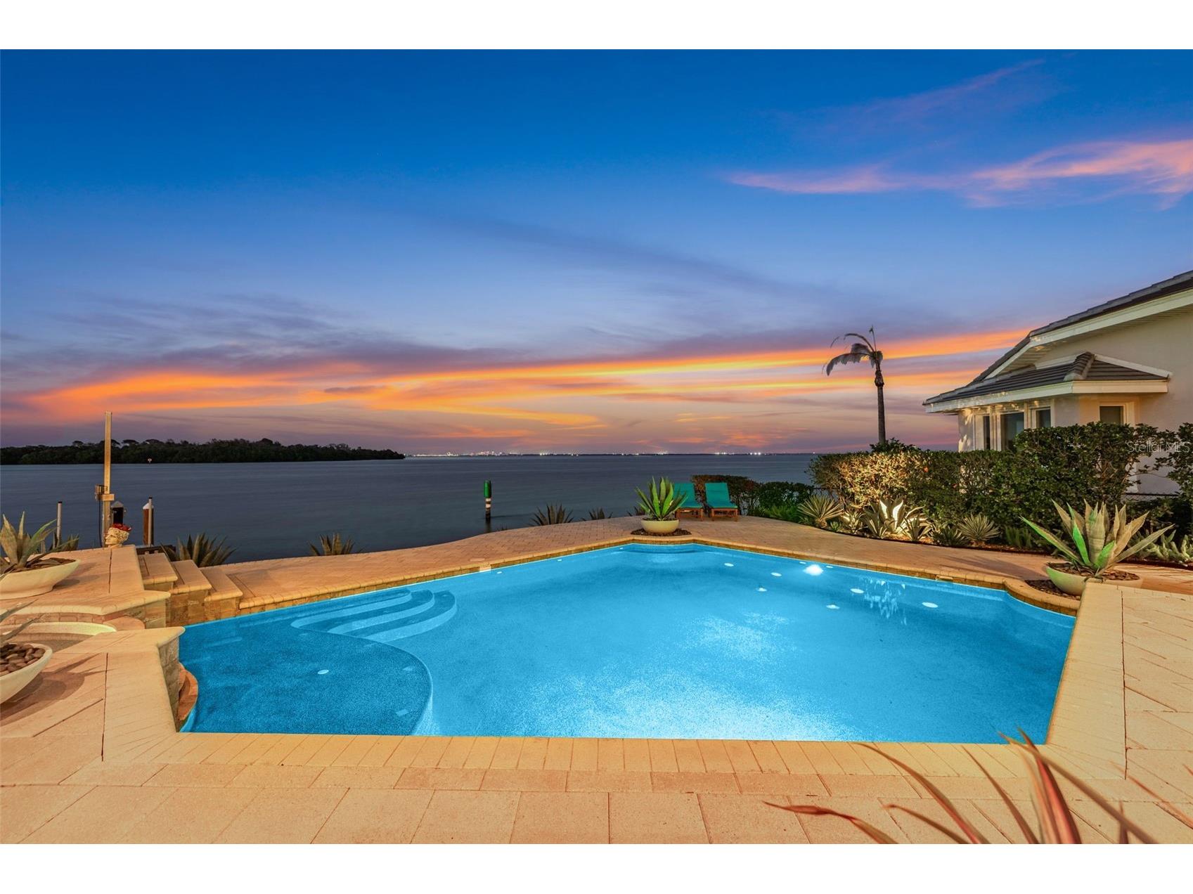 2279 Mermaid Point NE Saint Petersburg FL 33703 - TAMPA BAY TB8486453 image72