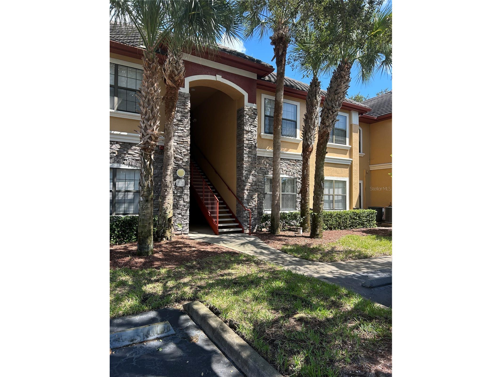 2279 Portofino Place #20-201 Palm Harbor FL 34683 TB8427847 image1