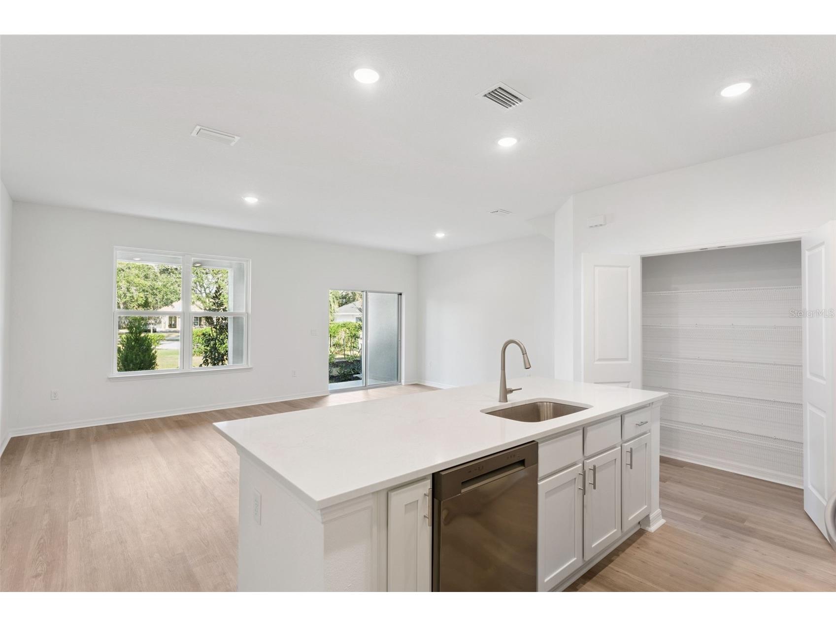 2279 Red Pine Court Eustis FL 32726 W7886376 image22