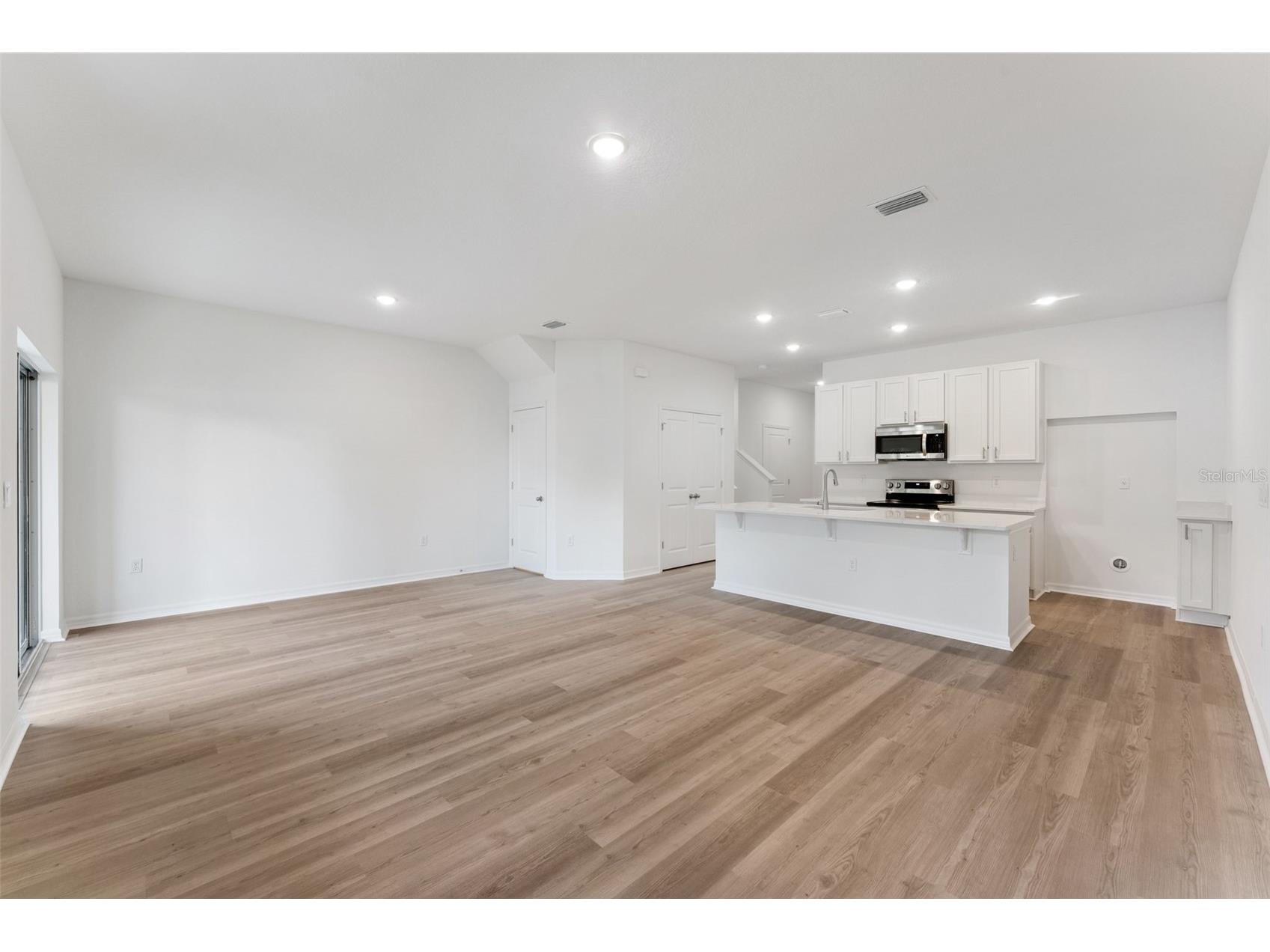 2279 Red Pine Court Eustis FL 32726 W7886376 image24