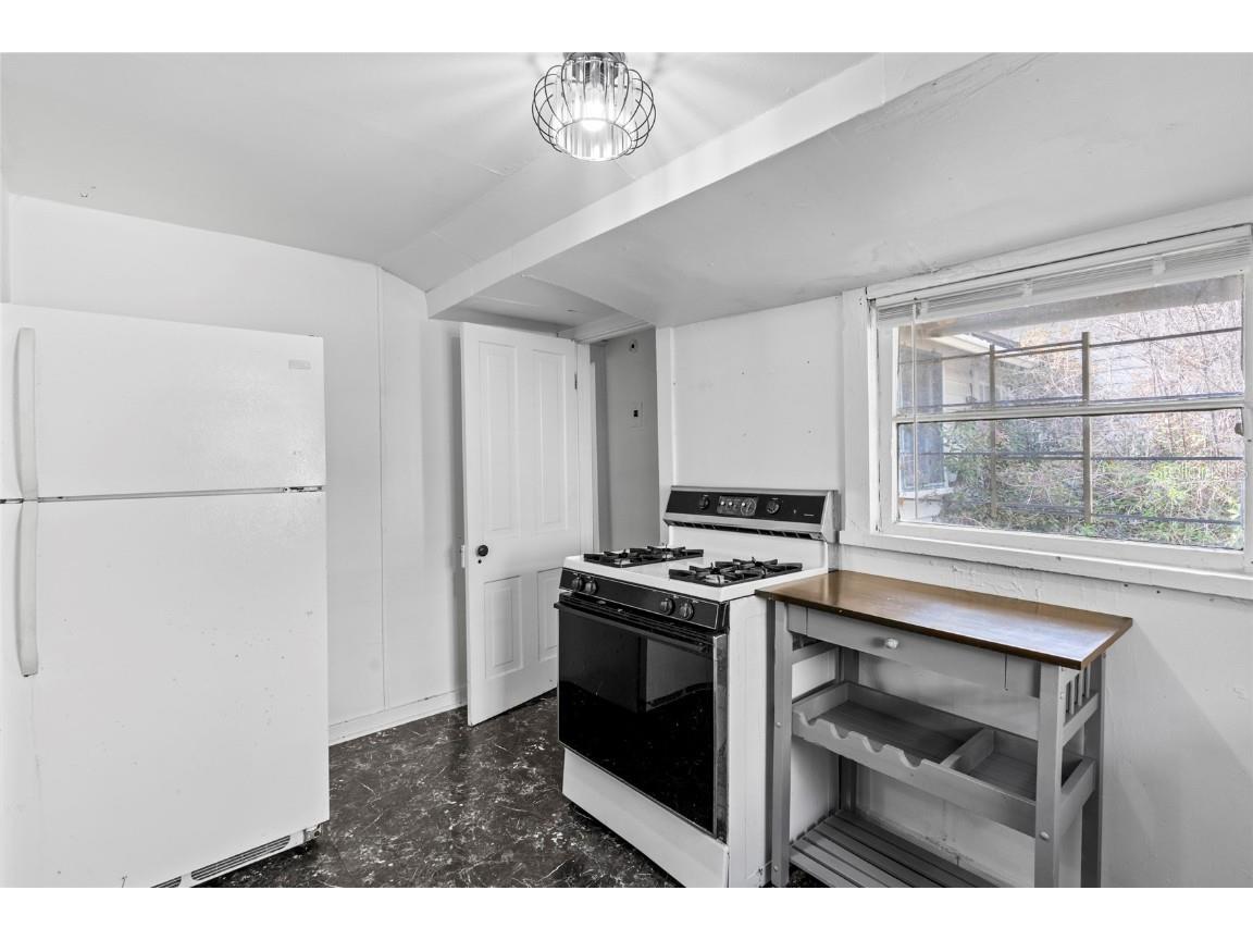 228 & 232 NW 4th Avenue Gainesville FL 32601 GC535342 image16