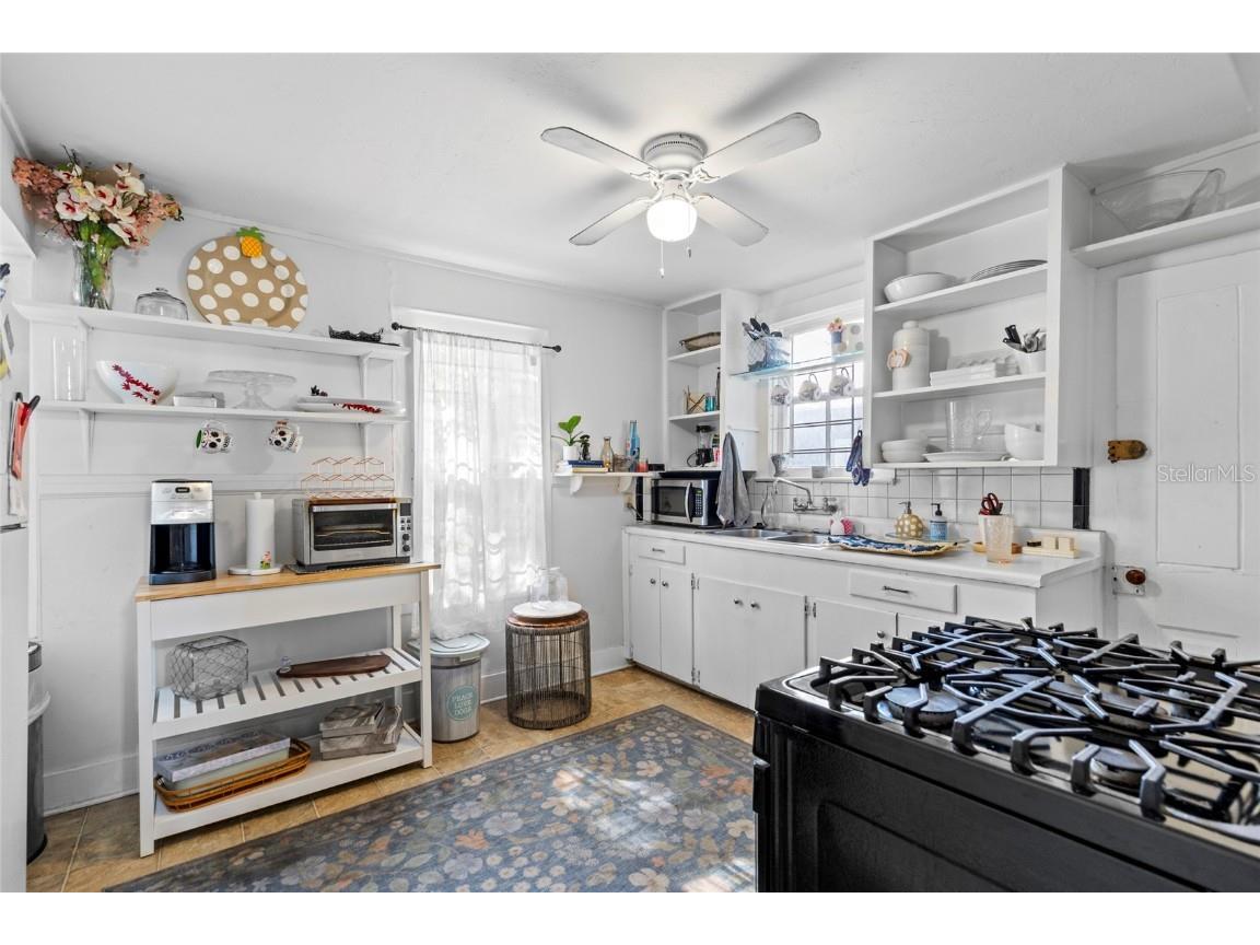 228 & 232 NW 4th Avenue Gainesville FL 32601 GC535342 image18