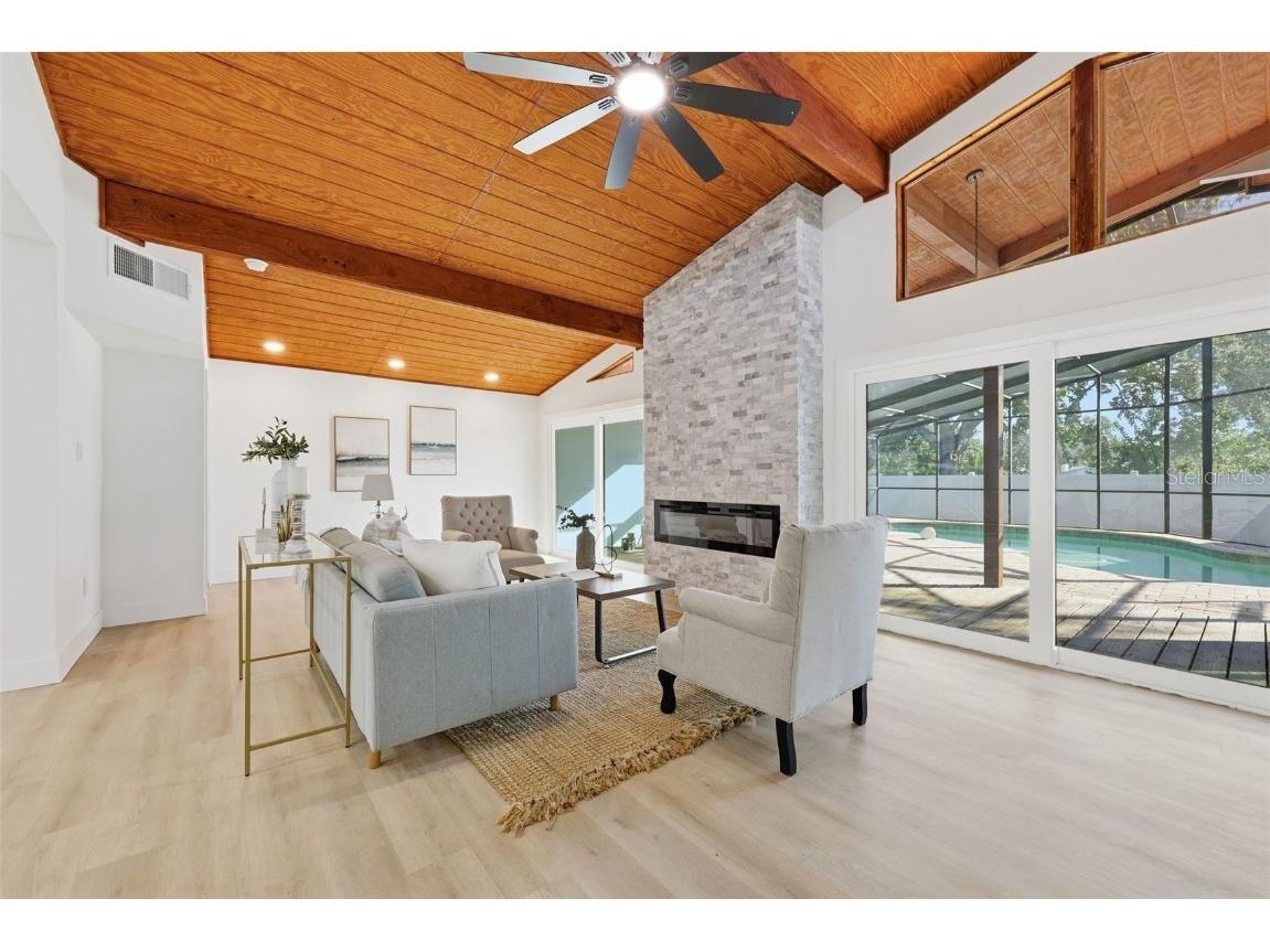 228 87th Avenue NE Saint Petersburg FL 33702 TB8450115 image8