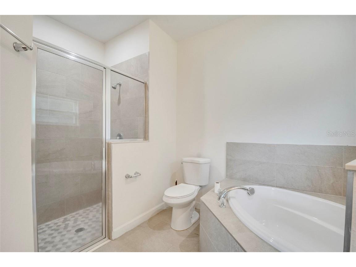 228 Amesbury Lane Kissimmee FL 34758 O6340552 image8