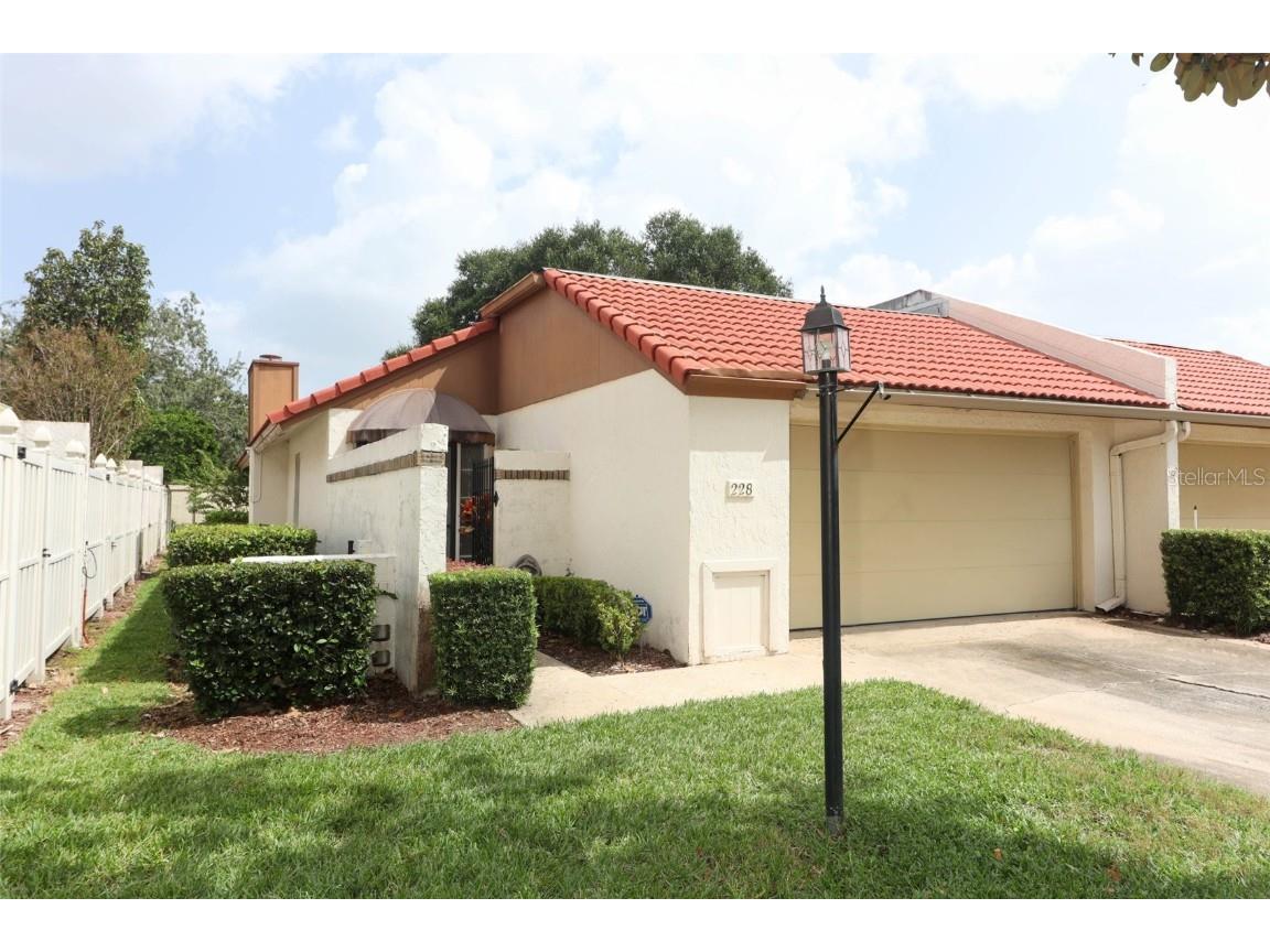 228 Balfour Drive #17 Winter Park FL 32792 O6146885 image1