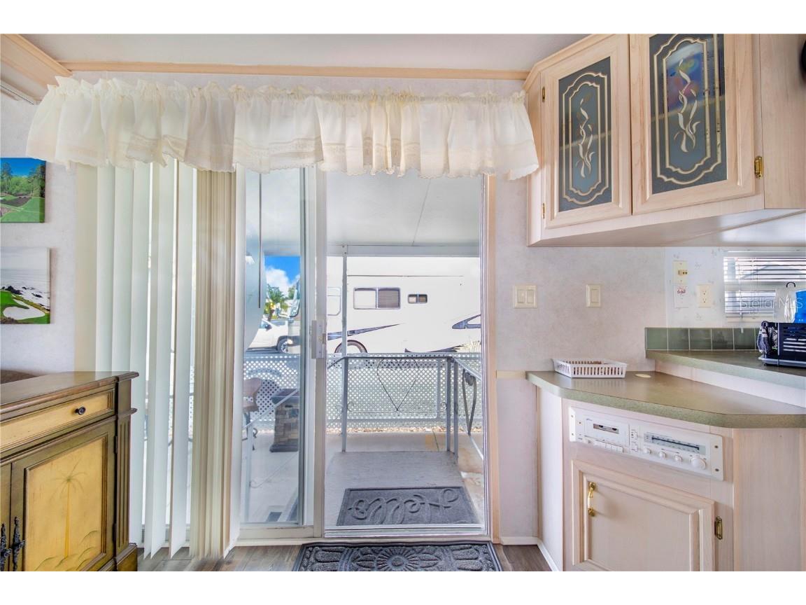 228 Big Pine Avenue S Frostproof FL 33843 P4936662 image17