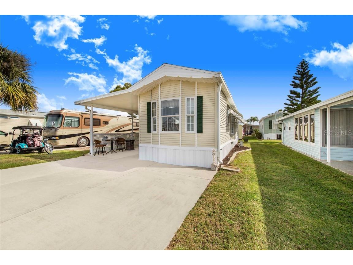 228 Big Pine Avenue S Frostproof FL 33843 P4936662 image3