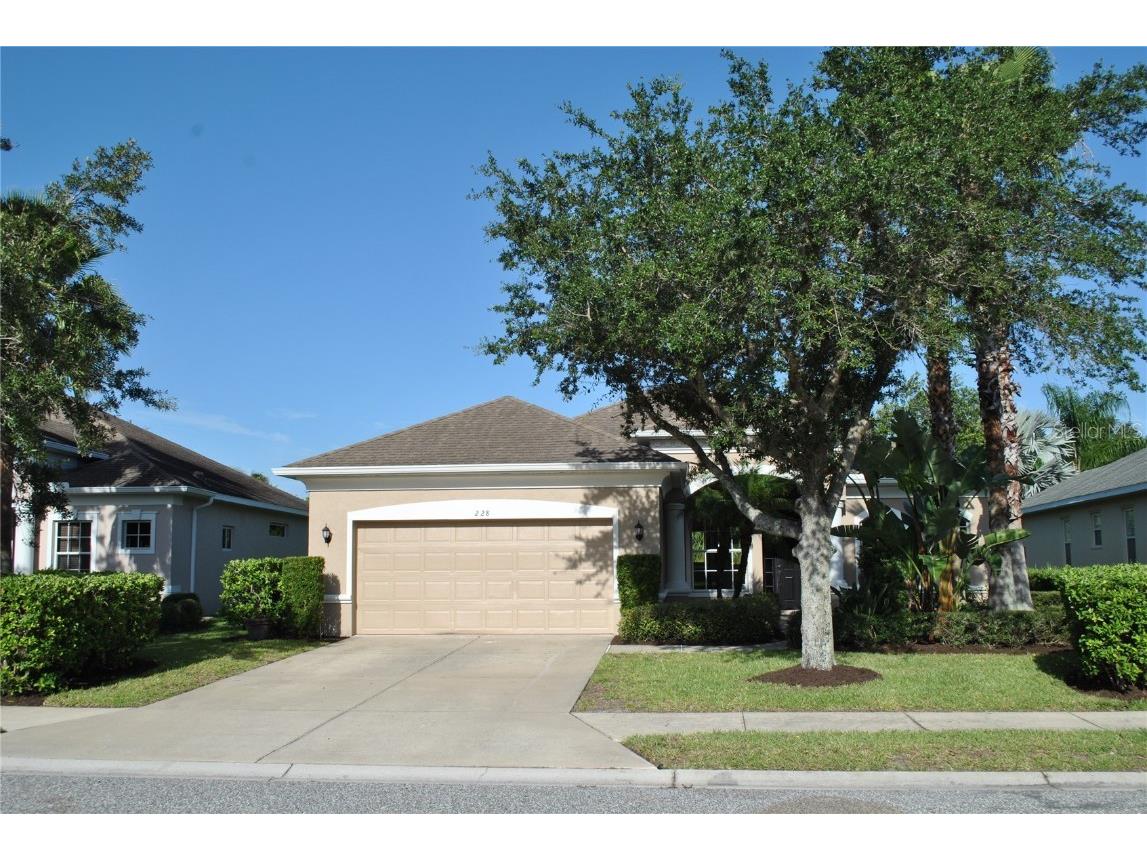 228 Dahlia Court Bradenton FL 34212 A4542638 image1