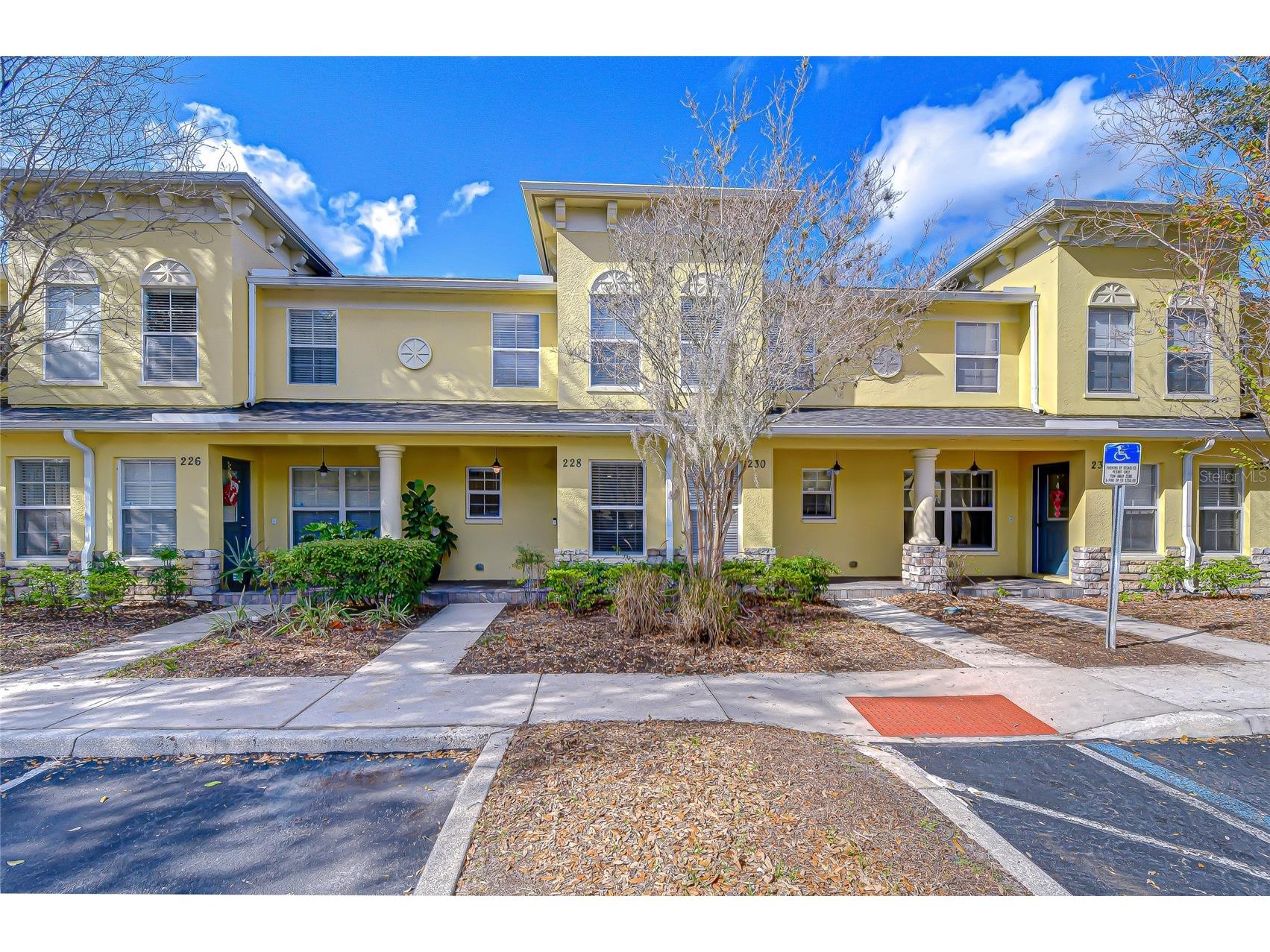 228 Hardcastle Place Valrico FL 33594 TB8463439 image1