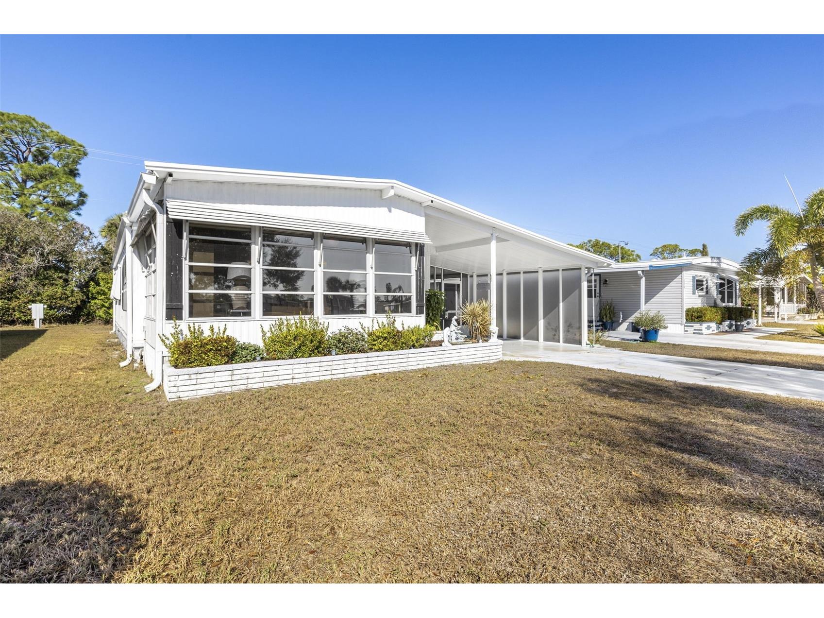 228 La Costa North Port FL 34287 TB8472544 image1