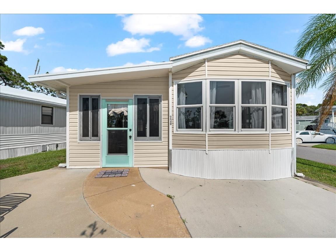 228 Lancer Drive Nokomis FL 34275 C7513048 image1