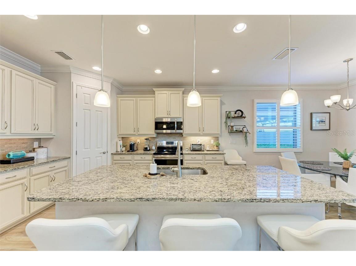 228 Maraviya Boulevard Nokomis FL 34275 A4586784 image16