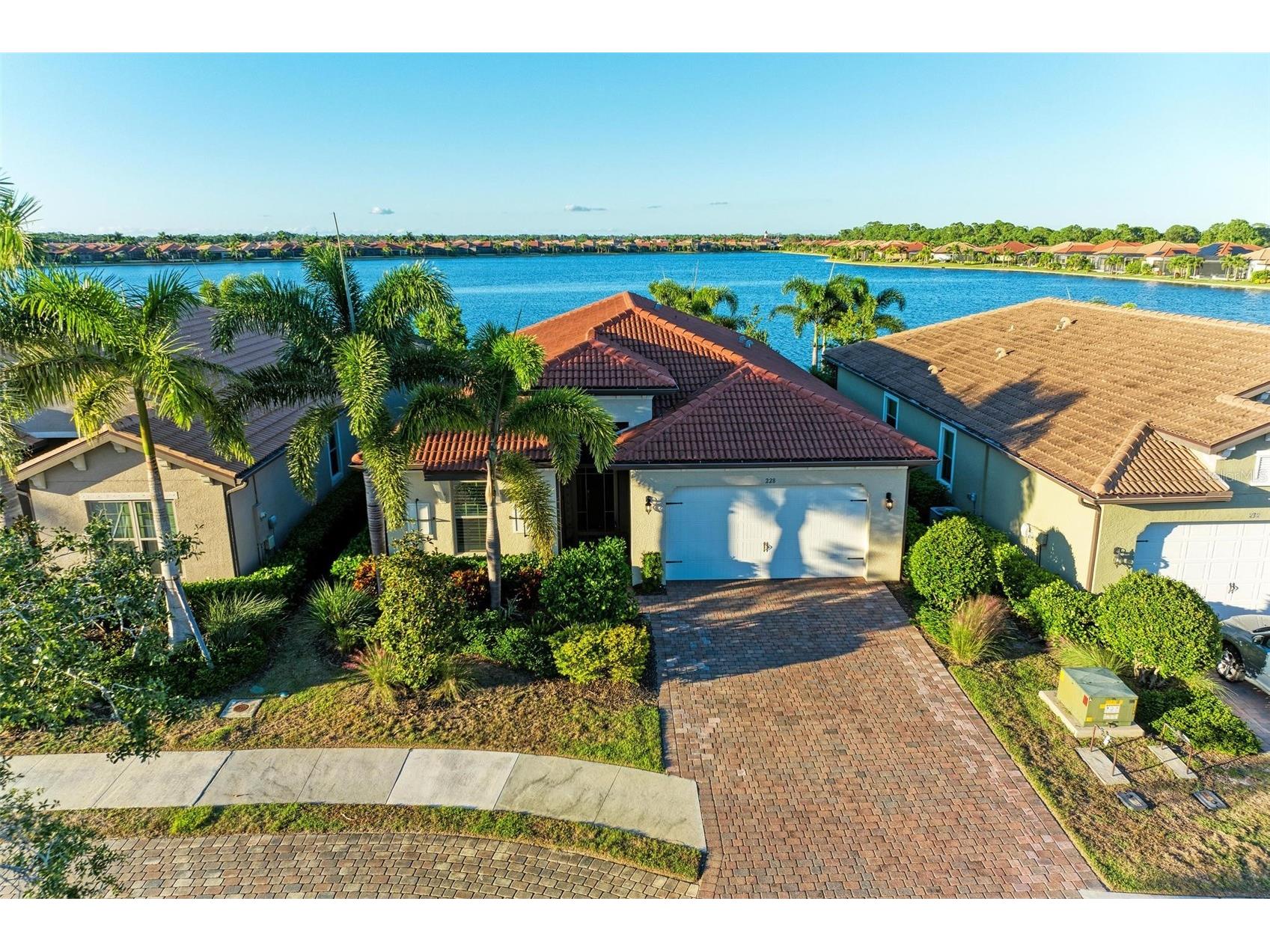 228 Maraviya Boulevard Nokomis FL 34275 - LAKE AWESOME A4696406 image3