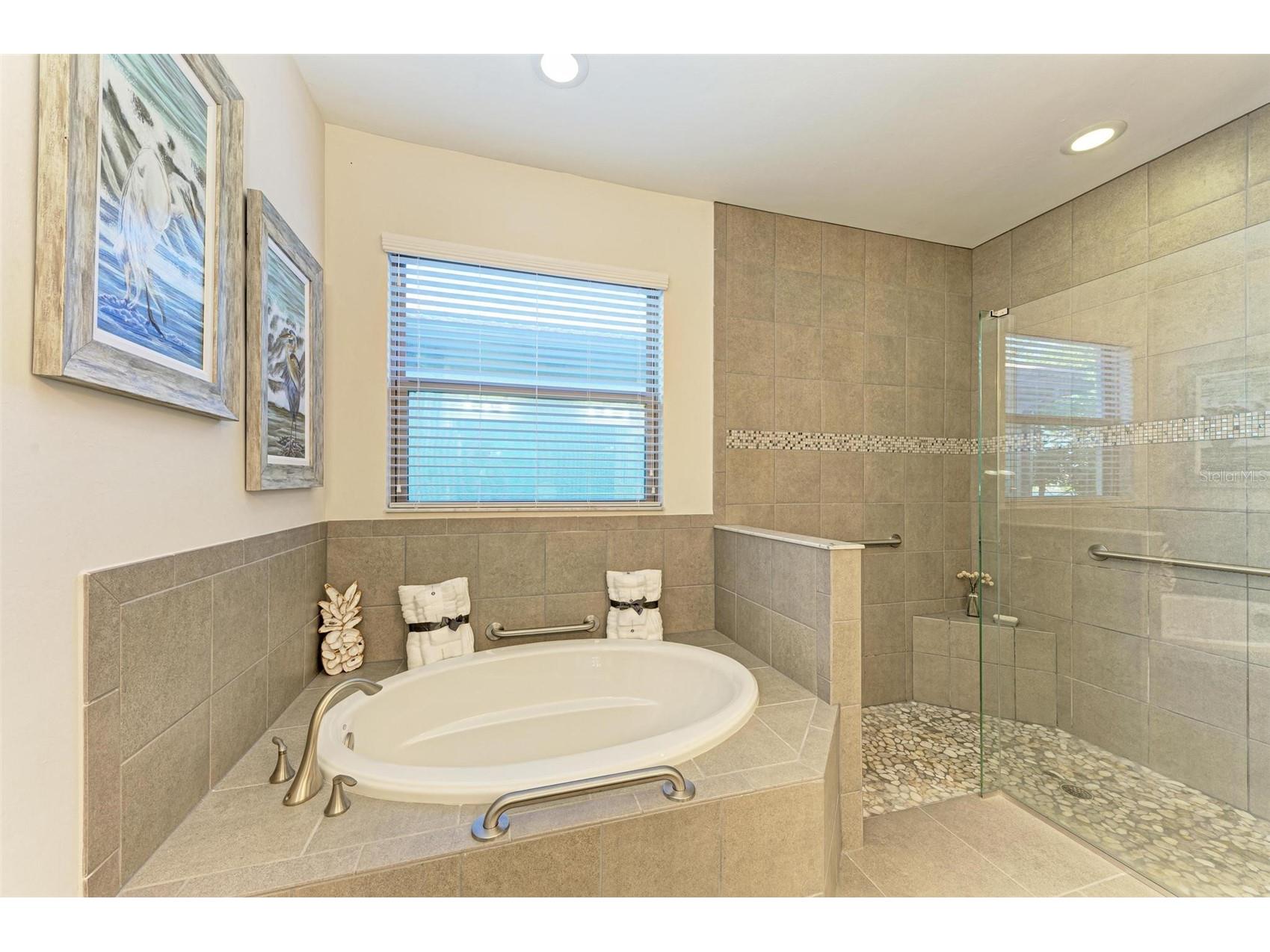228 Maraviya Boulevard Nokomis FL 34275 - LAKE AWESOME A4696406 image31