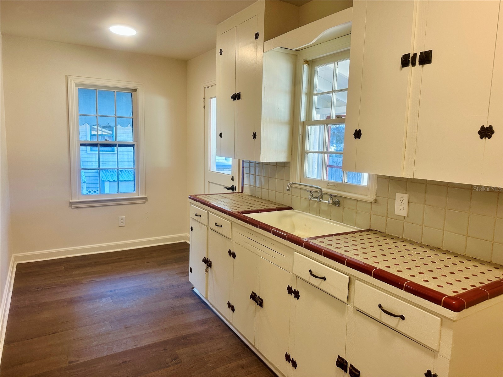 228 NW 4th Avenue Gainesville FL 32601 GC537342 image8