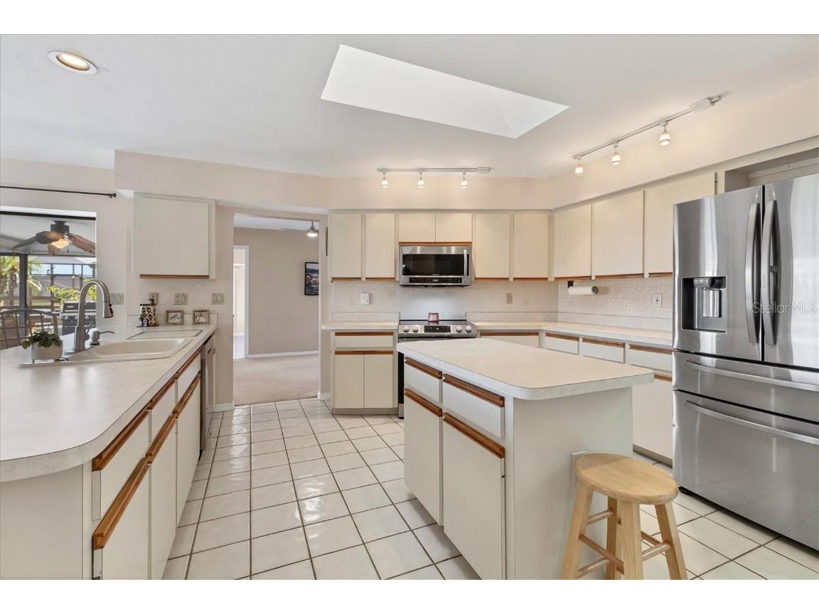 228 Rotonda Circle Rotonda West FL 33947 D6145021 image12