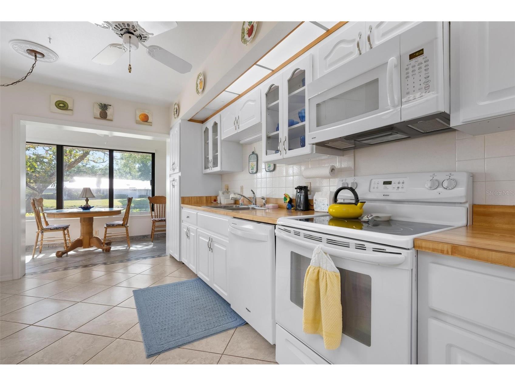 228 Southampton Lane #258 Venice FL 34293 - MYRTLE TRACE LAKE N6143634 image14