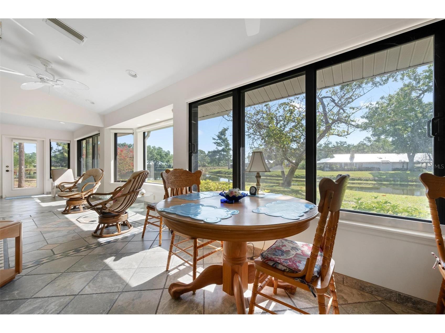 228 Southampton Lane #258 Venice FL 34293 - MYRTLE TRACE LAKE N6143634 image17