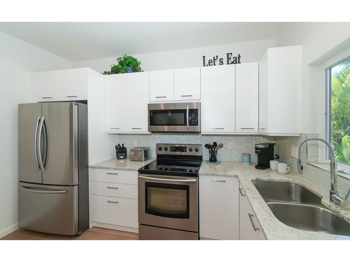 228 Van Buren Drive Sarasota FL 34236 A4619895 image12