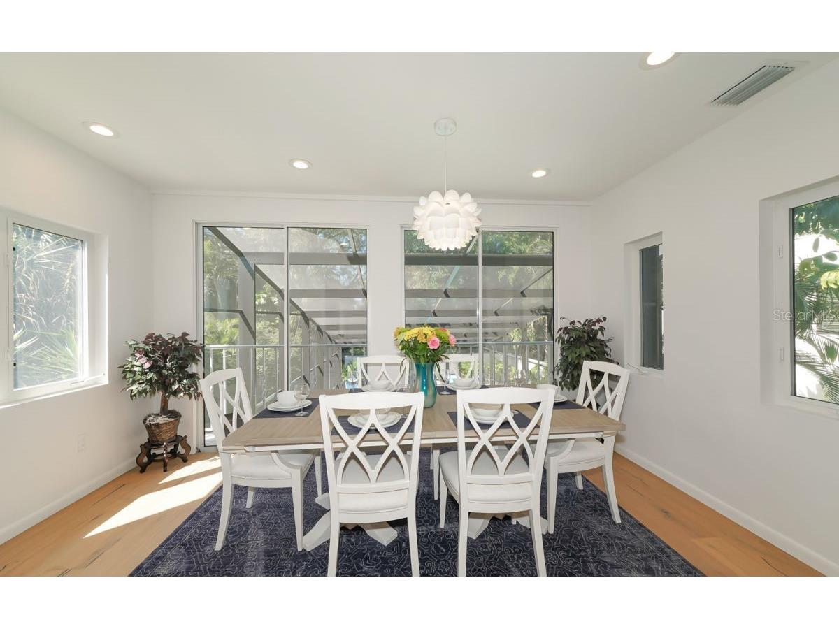 228 Van Buren Drive Sarasota FL 34236 A4619895 image15