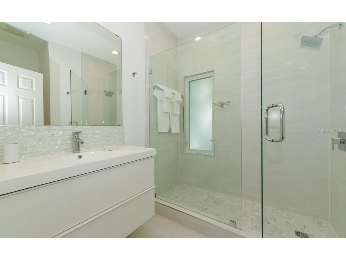 228 Van Buren Drive Sarasota FL 34236 A4619895 image19