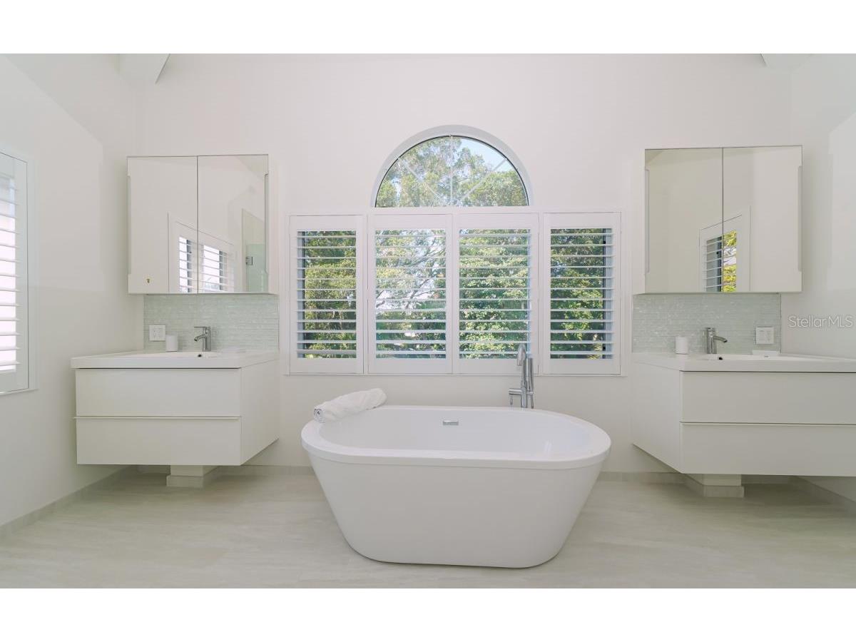 228 Van Buren Drive Sarasota FL 34236 A4619895 image25